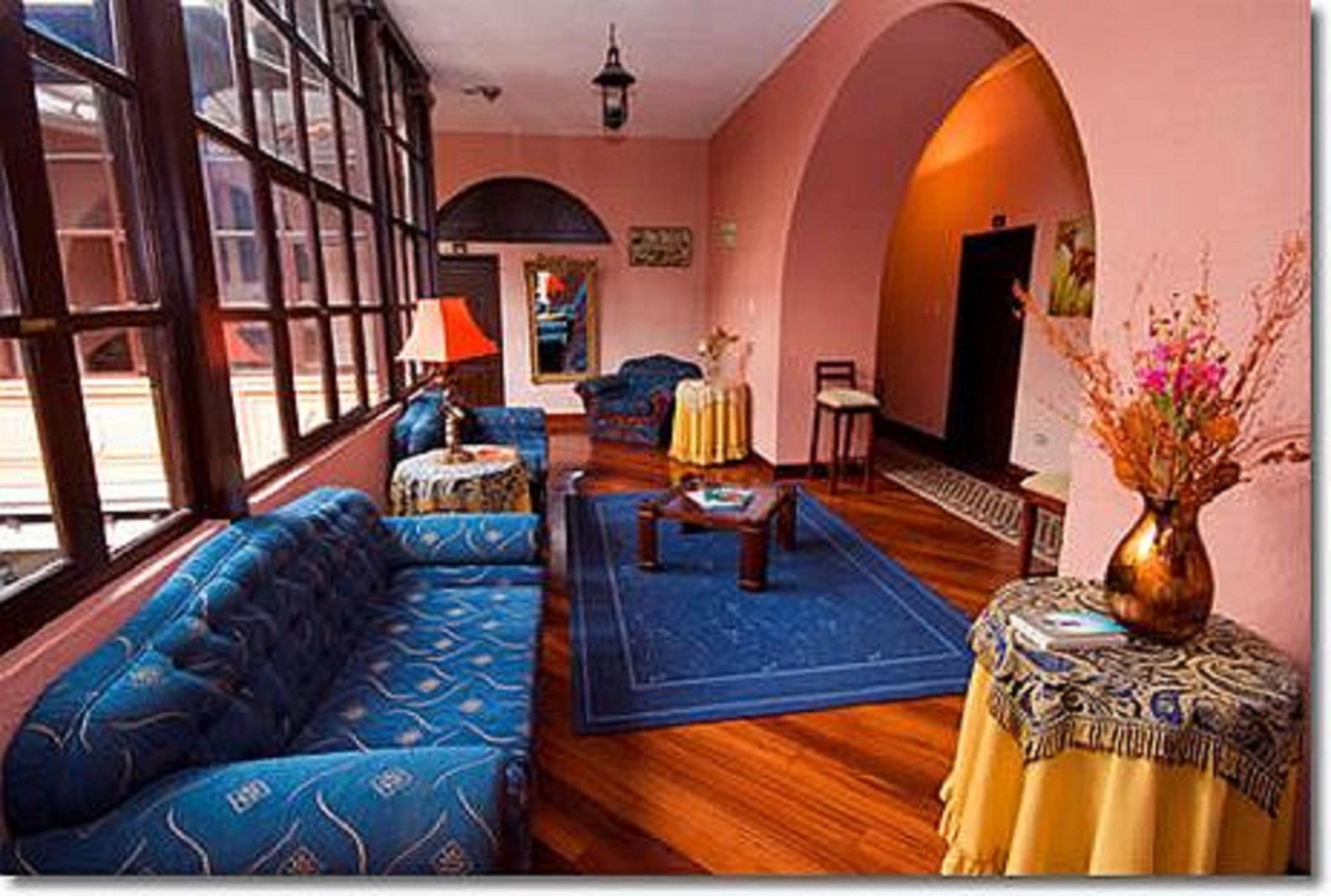 Hotel Catedral Quito Buitenkant foto
