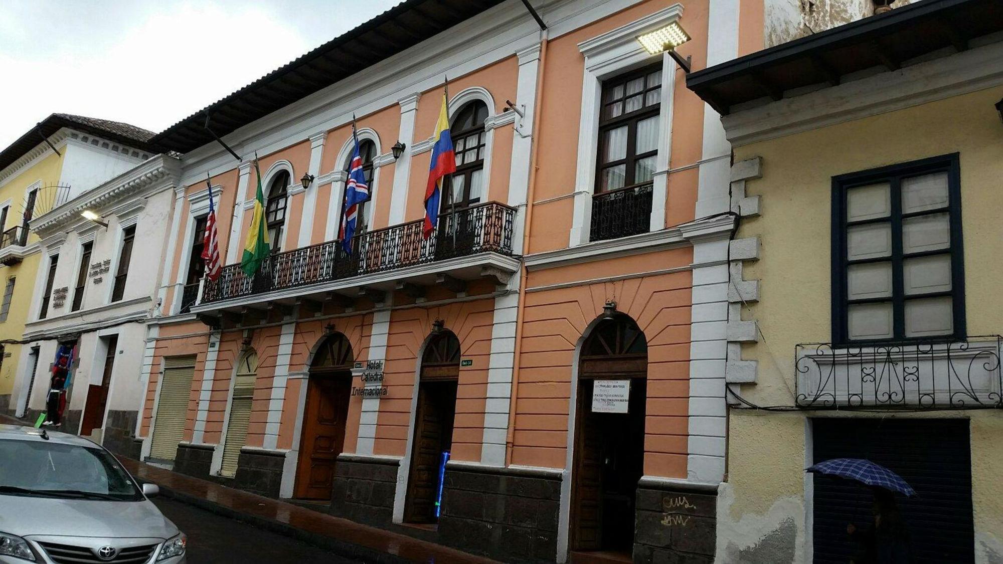 Hotel Catedral Quito Buitenkant foto
