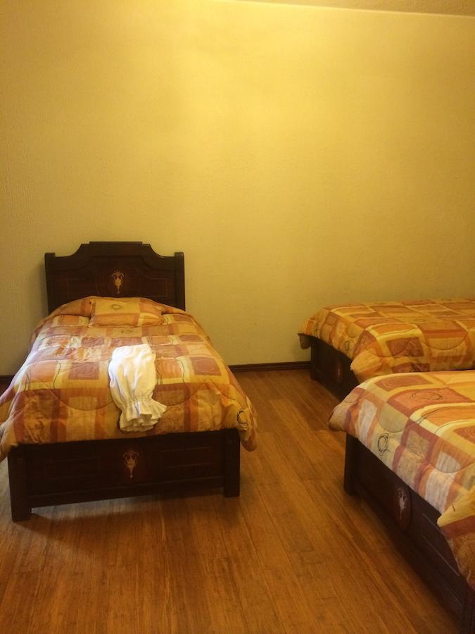 Hotel Catedral Quito Buitenkant foto